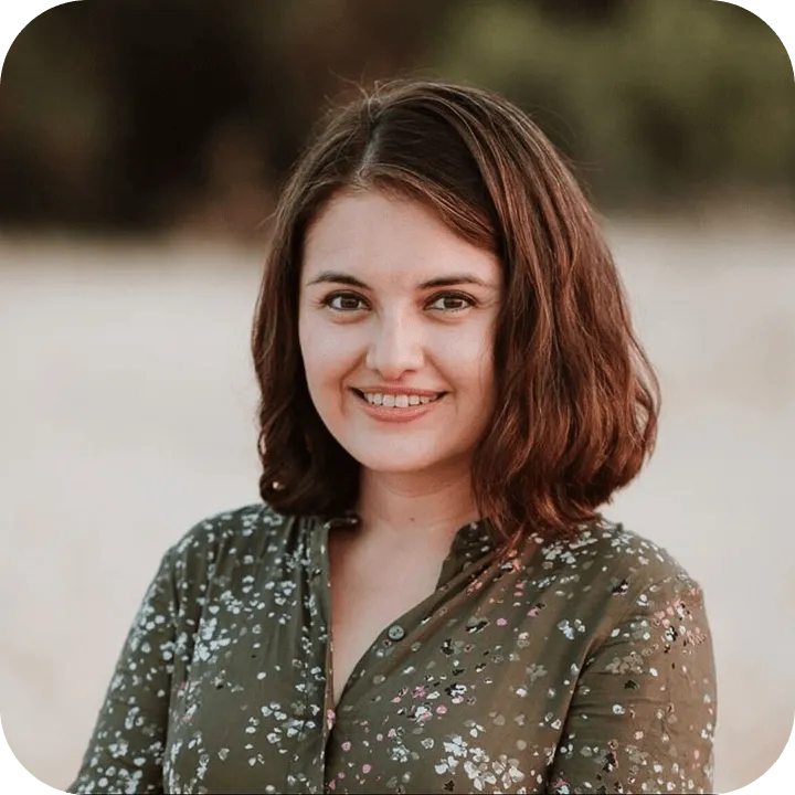 Linda Rivera Macedo headshot